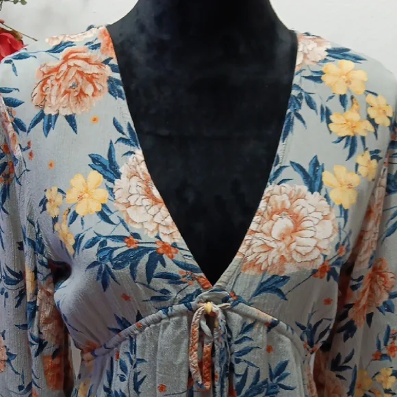 American Eagle Outfitters Floral Tie-Front Blouse - Gray and Orange - Picture 3 of 6